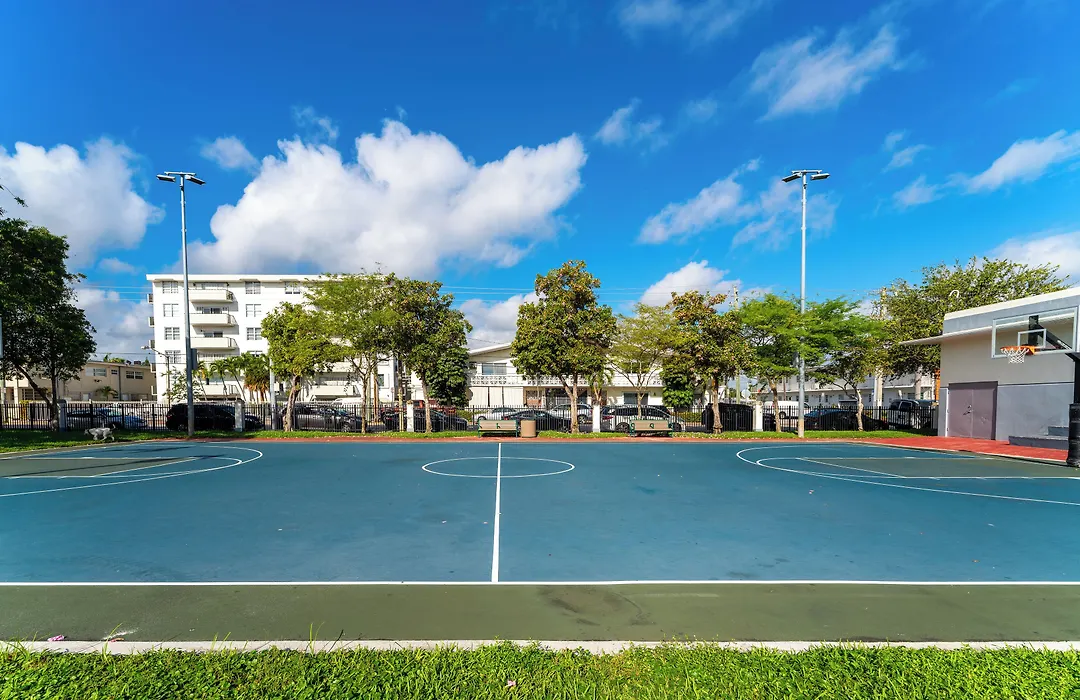 Praia Hotel Boutique & Apartments Miami Beach-1